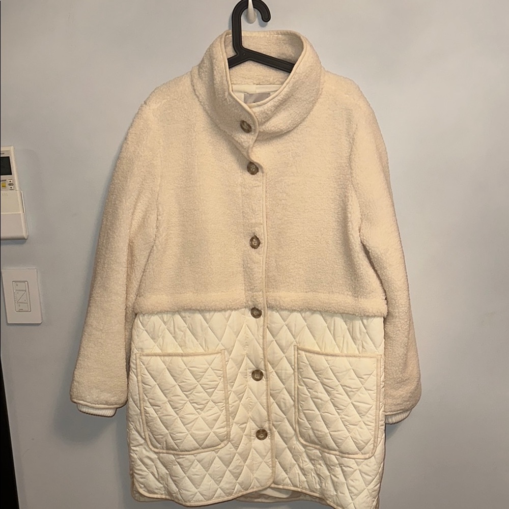 Loft Cream Quilted Button-Up Coat size L